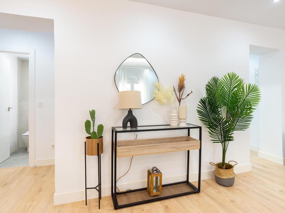 Gorgeous Renovated Apartment 2Br Ac Malaga Zewnętrze zdjęcie