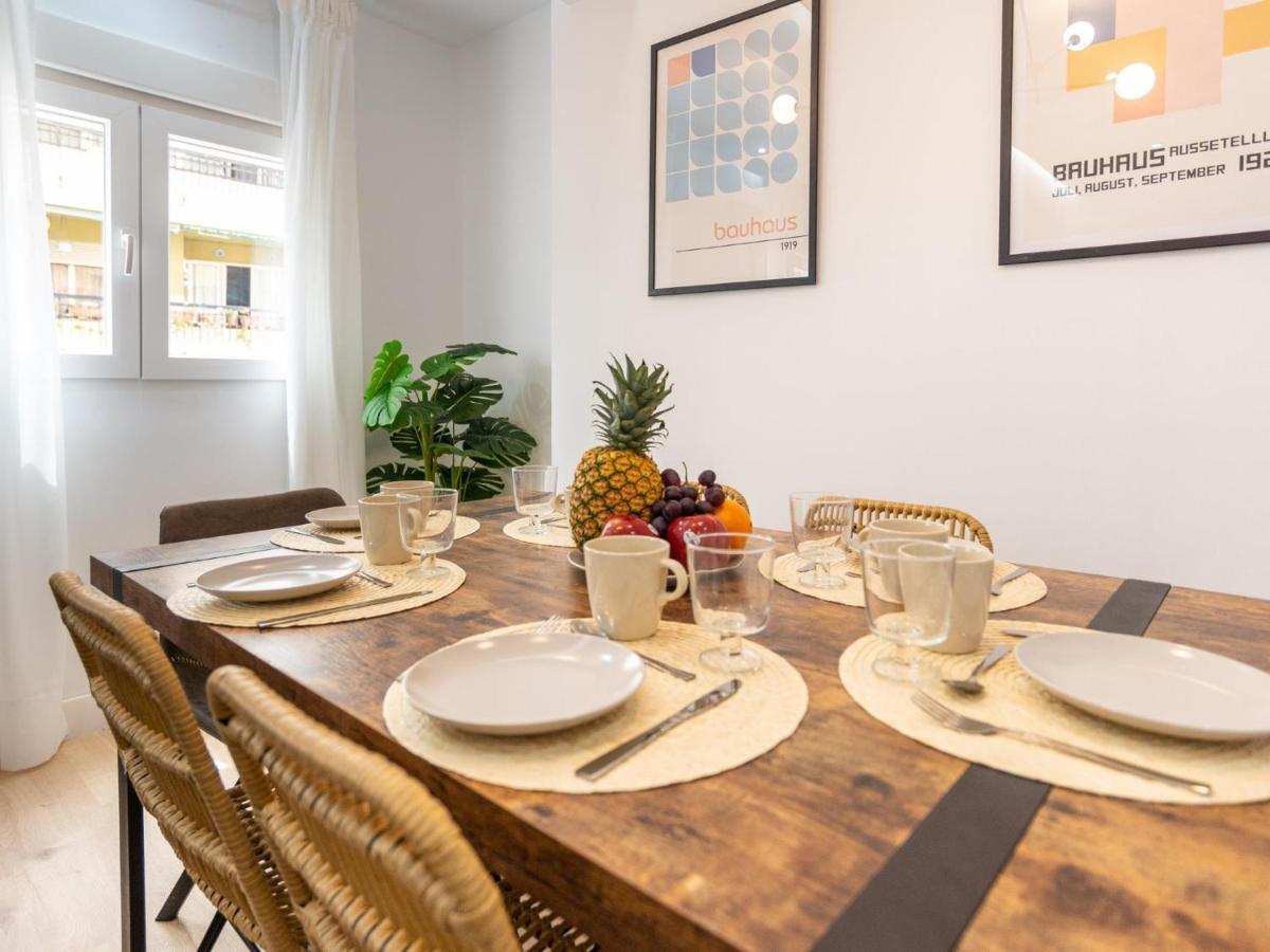 Gorgeous Renovated Apartment 2Br Ac Malaga Zewnętrze zdjęcie